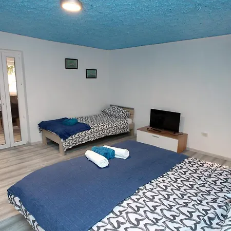 Apartmaji Na Hribu Nad Portorozem - Hilltop Overlooking *