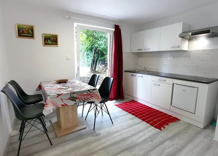 Appartement Apartmaji Na Hribu Nad Portorozem - Hilltop Overlooking