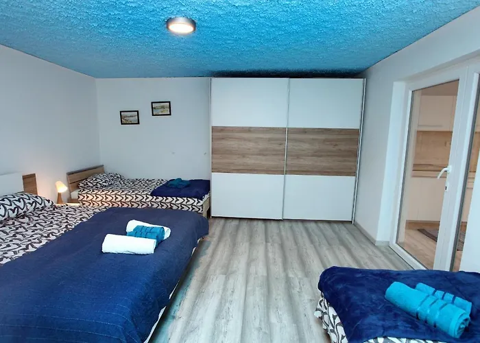 Apartmaji Na Hribu Nad Portorozem - Hilltop Overlooking *